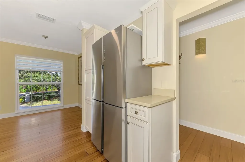 4489 Longmeadow Sarasota FL 34235