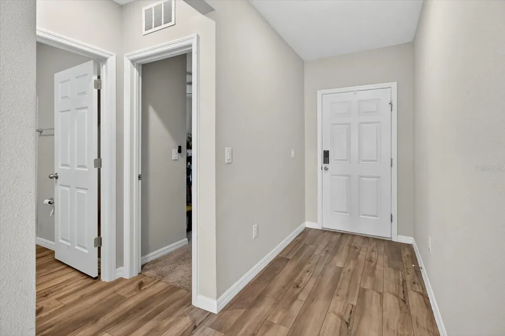 14716 Gallop Run Drive Lithia FL 33547
