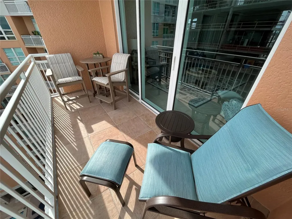 1350 Main Street Sarasota FL 34236