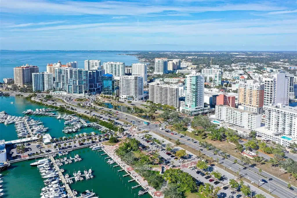 1350 Main Street Sarasota FL 34236