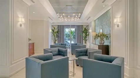 1350 Main Street Sarasota FL 34236