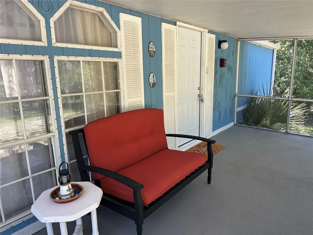 237 N Candle Point Crystal River FL 34429