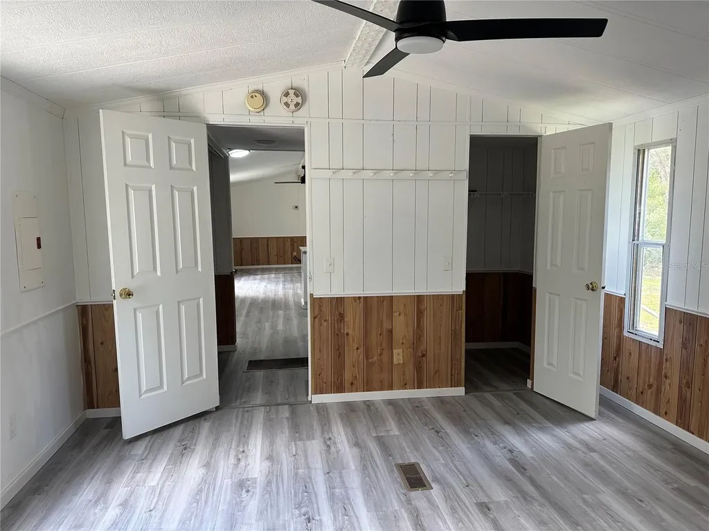 237 N Candle Point Crystal River FL 34429