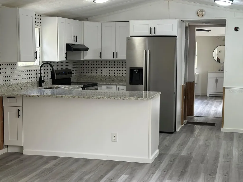 237 N Candle Point Crystal River FL 34429