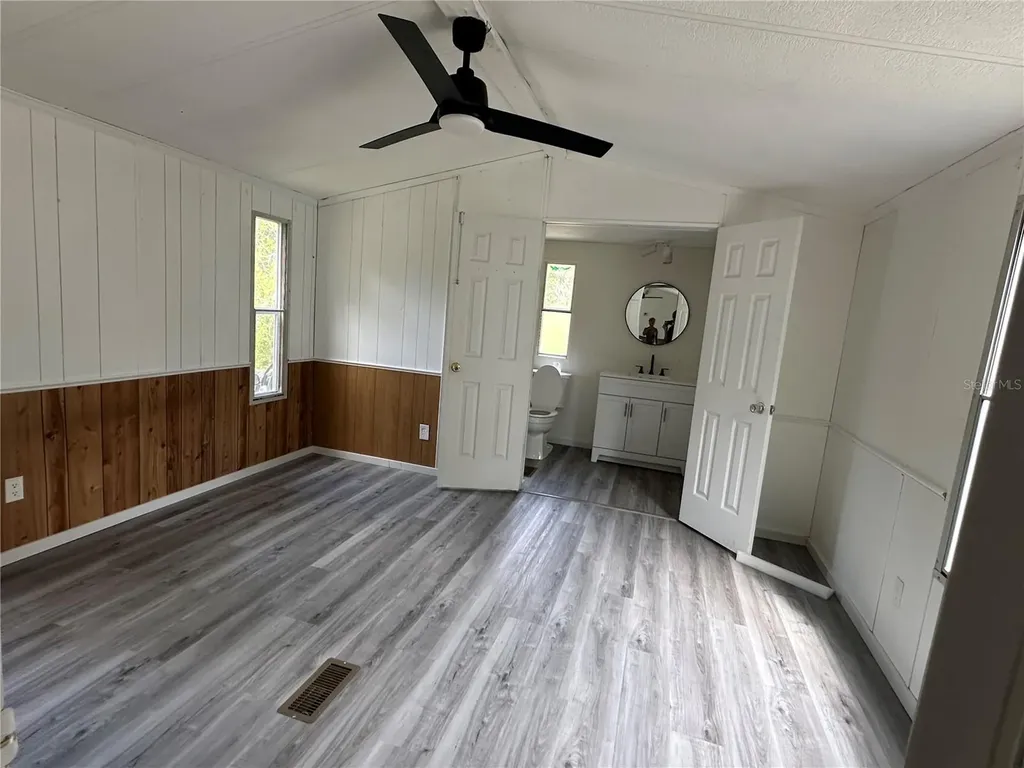 237 N Candle Point Crystal River FL 34429
