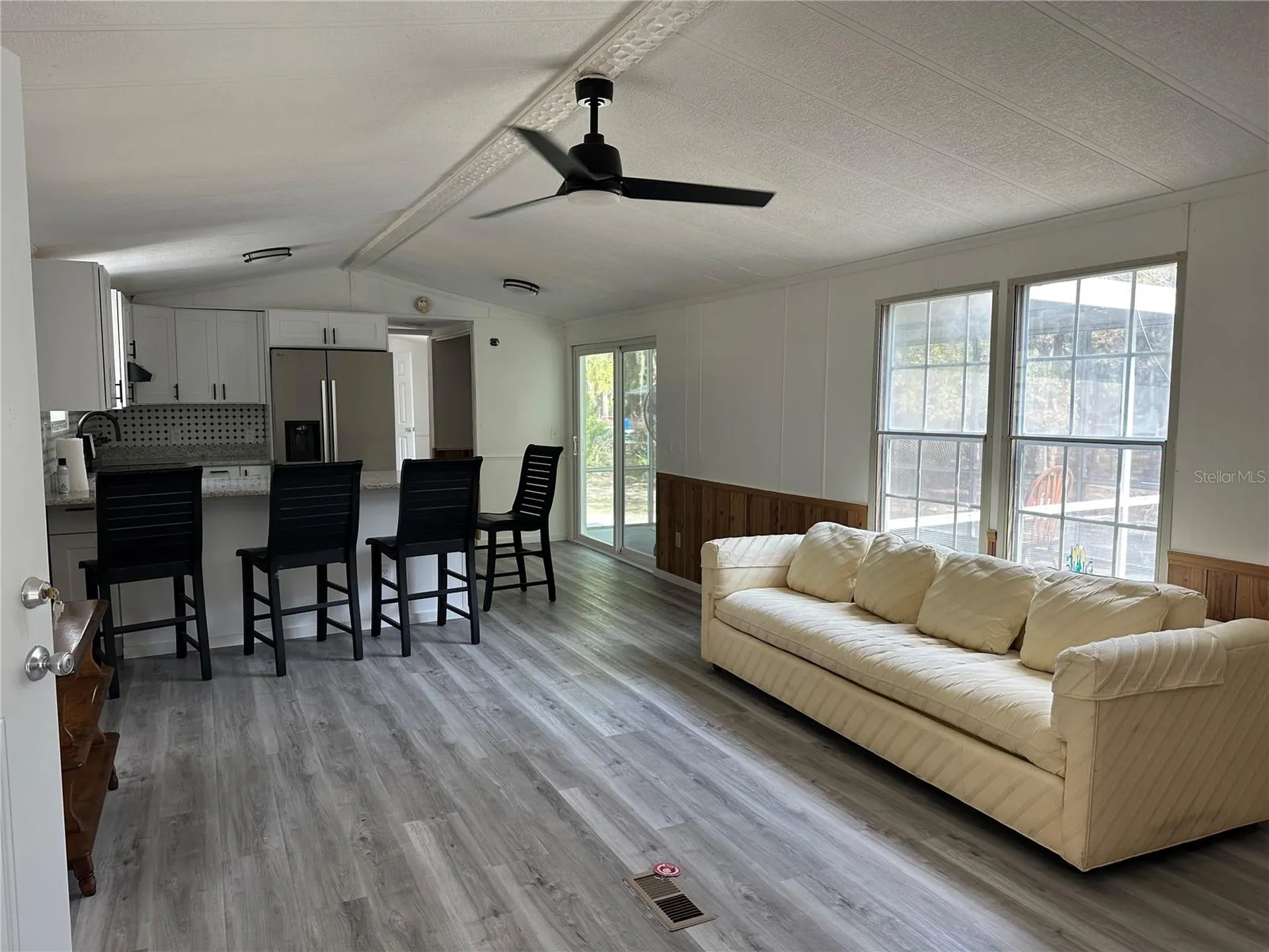 237 N Candle Point Crystal River FL 34429