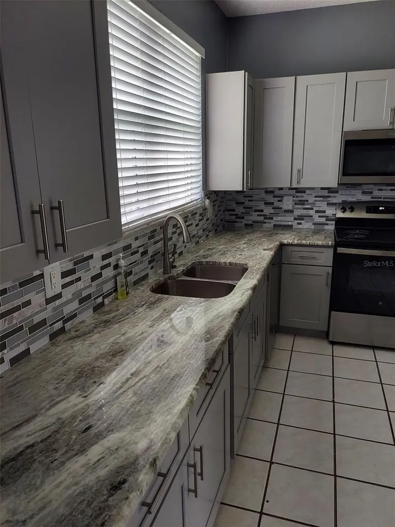 113 Harwood Circle Kissimmee FL 34744