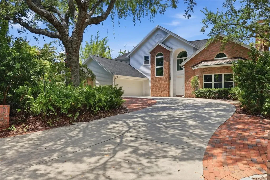 1351 Dixie Lee Lane Sarasota FL 34231
