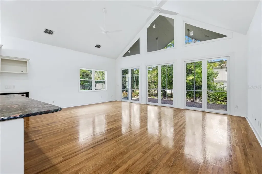 1351 Dixie Lee Lane Sarasota FL 34231
