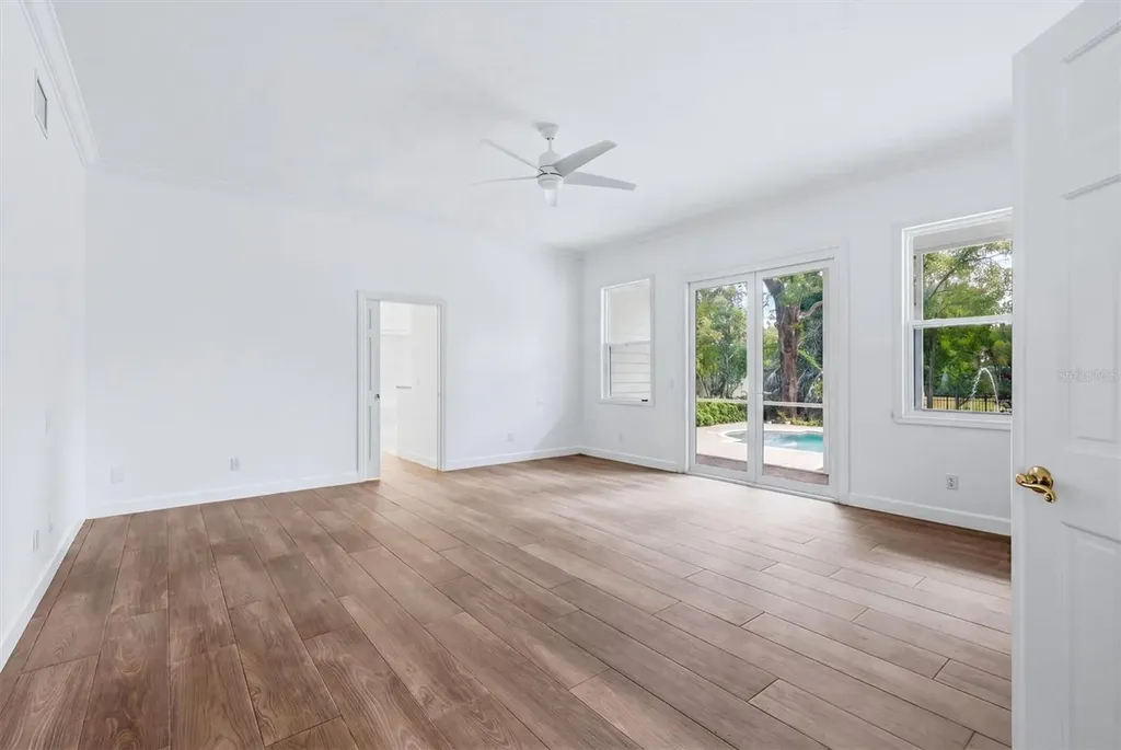 1351 Dixie Lee Lane Sarasota FL 34231