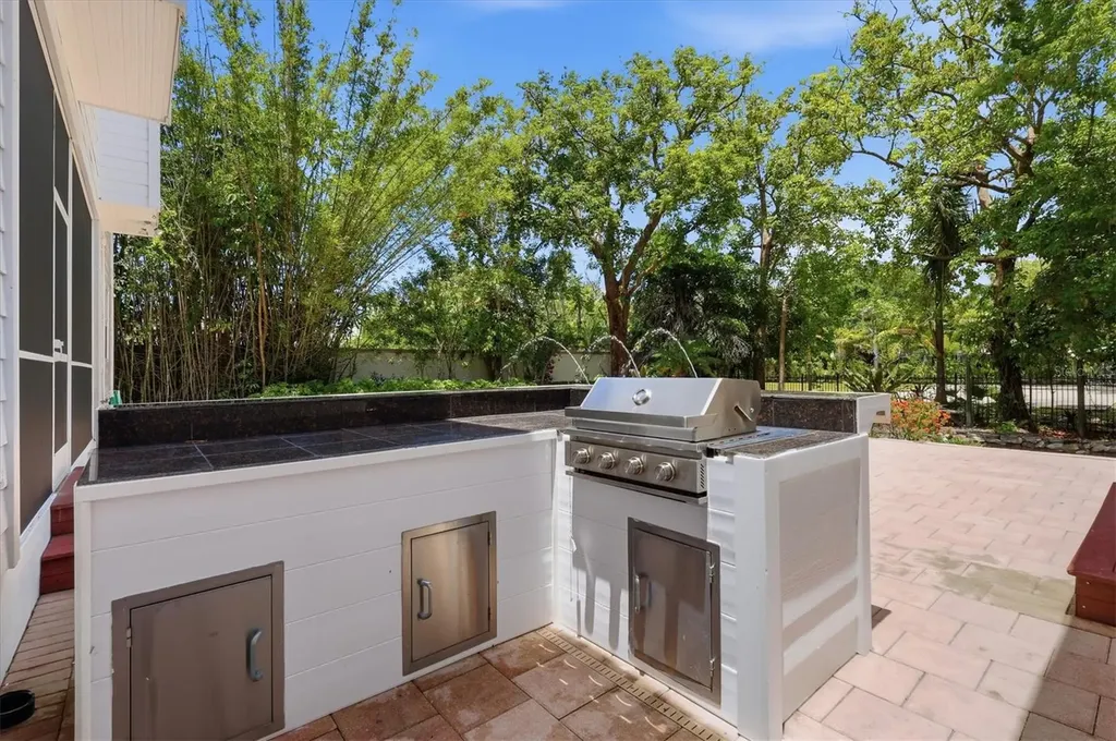 1351 Dixie Lee Lane Sarasota FL 34231