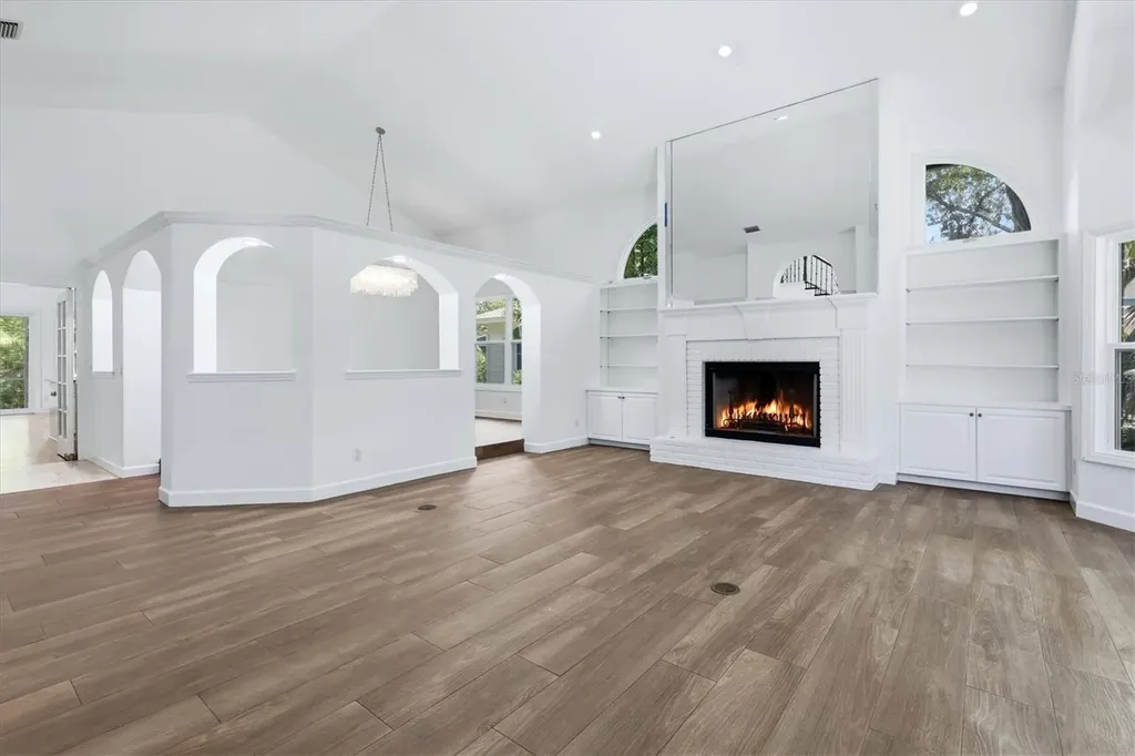 1351 Dixie Lee Lane Sarasota FL 34231