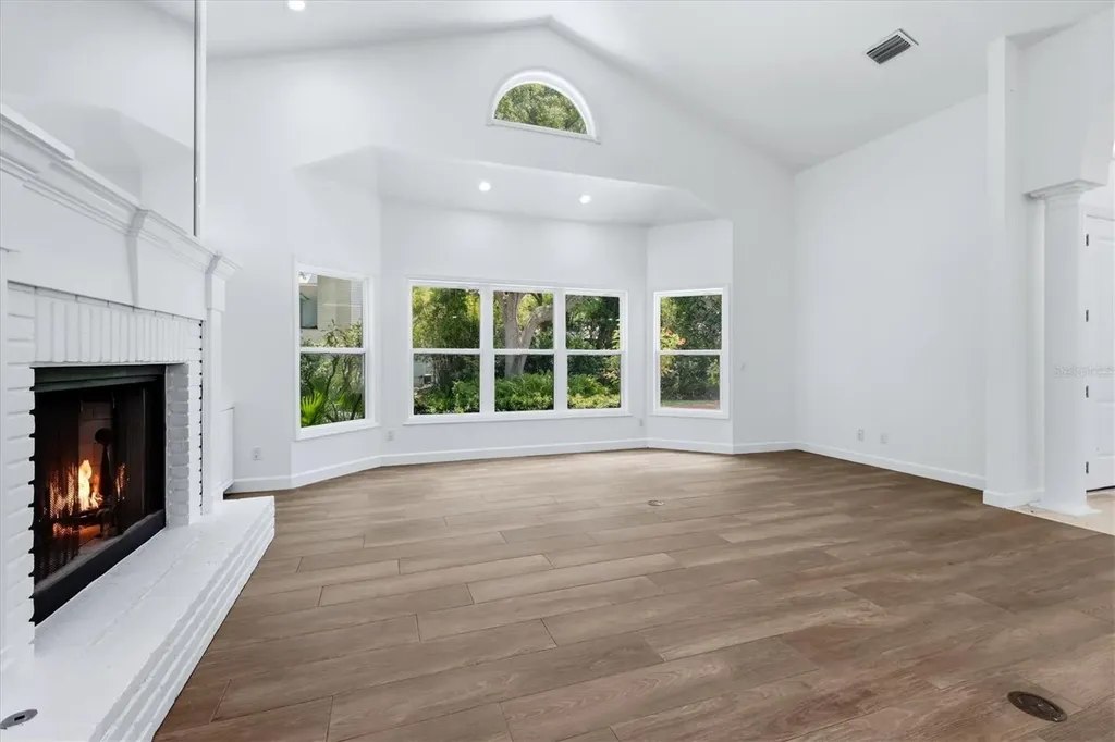 1351 Dixie Lee Lane Sarasota FL 34231