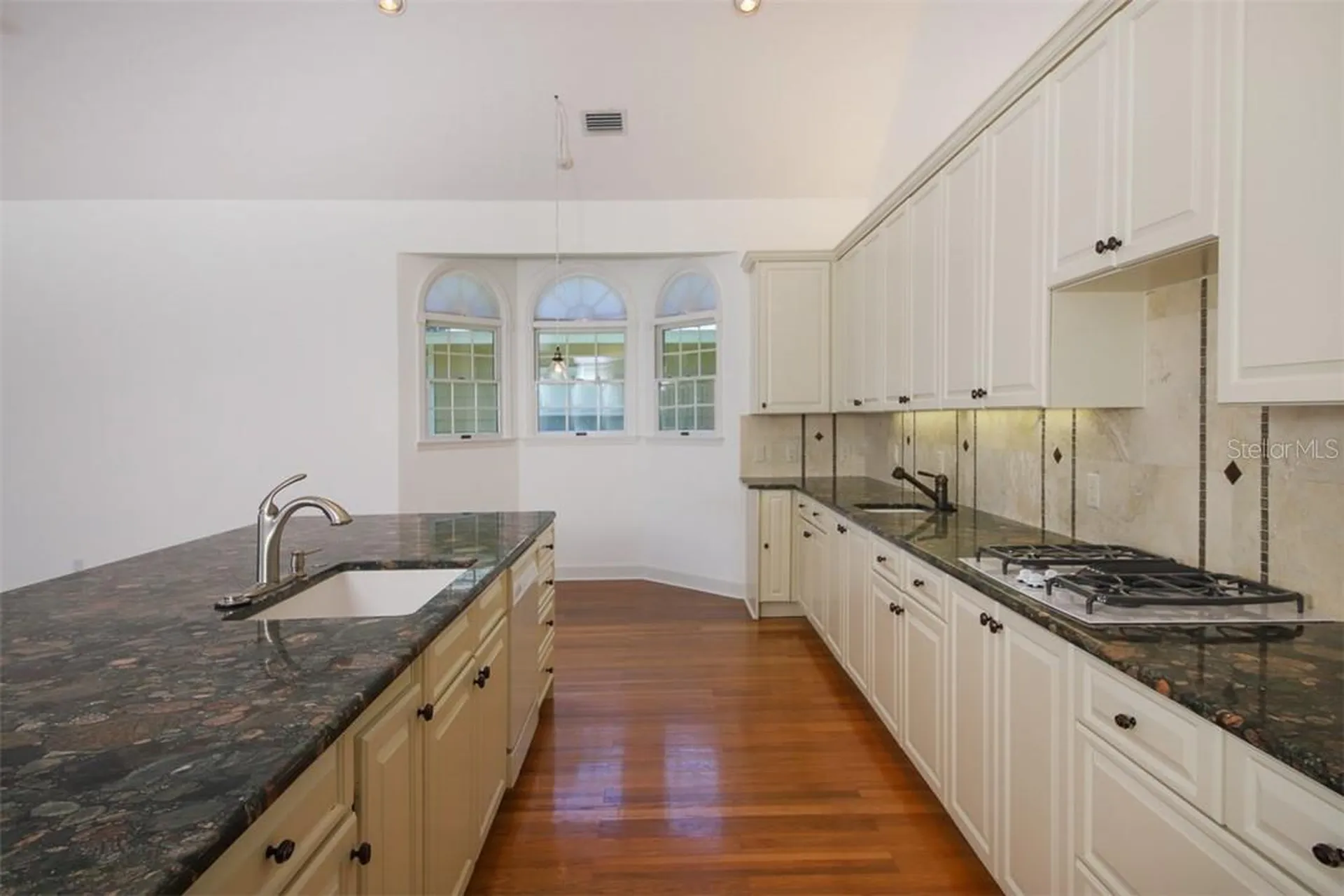 1351 Dixie Lee Lane Sarasota FL 34231