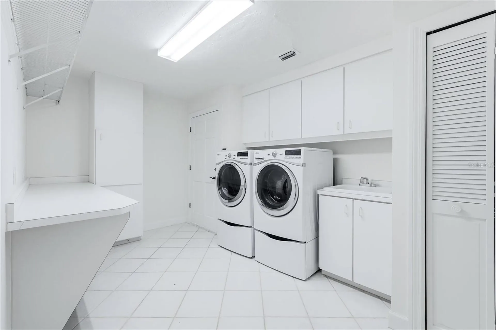 1351 Dixie Lee Lane Sarasota FL 34231
