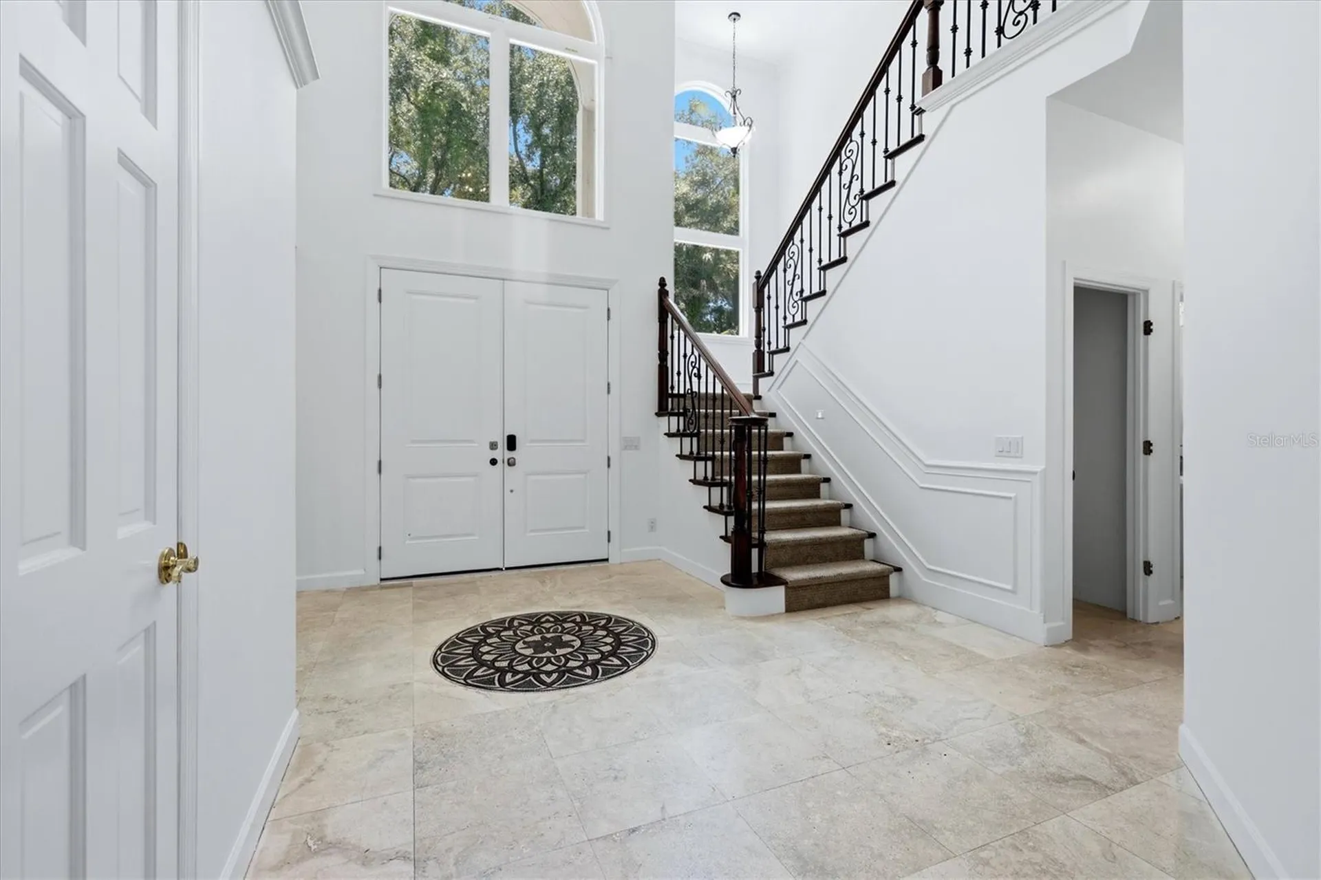 1351 Dixie Lee Lane Sarasota FL 34231