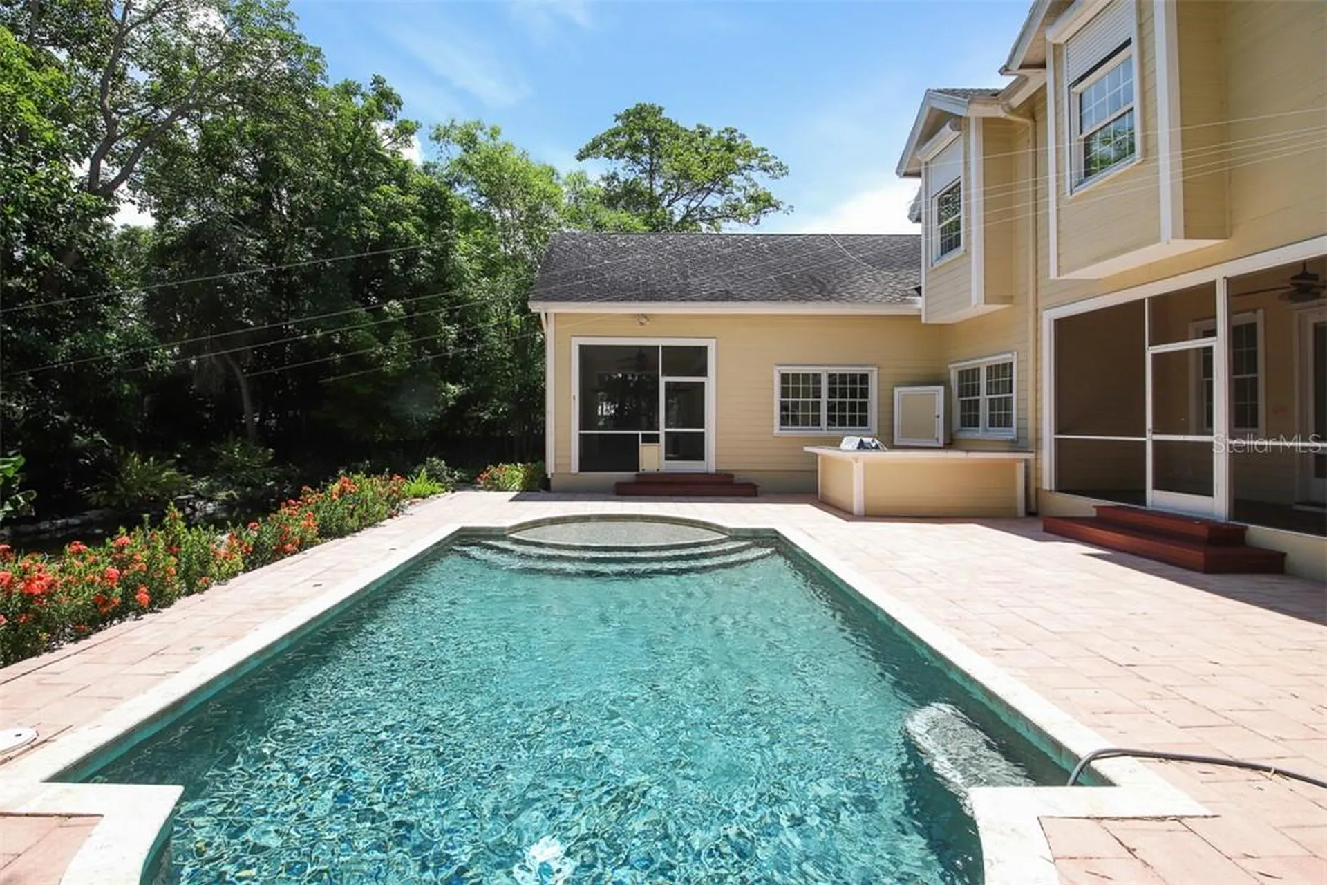 1351 Dixie Lee Lane Sarasota FL 34231