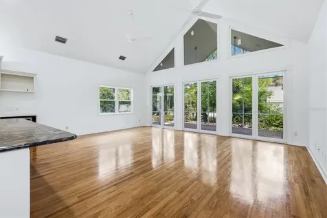 1351 Dixie Lee Lane Sarasota FL 34231