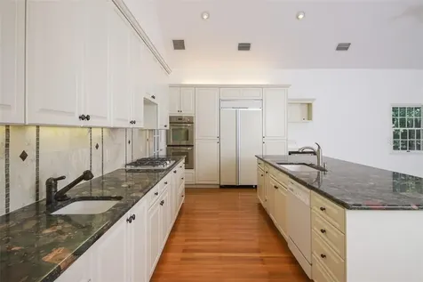 1351 Dixie Lee Lane Sarasota FL 34231