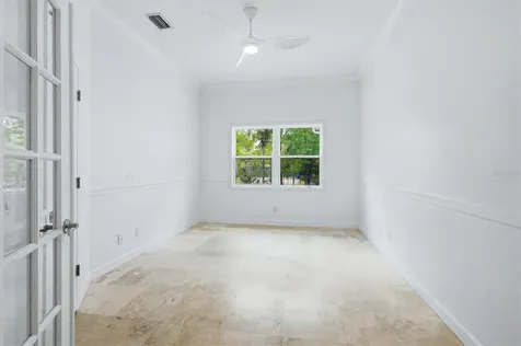 1351 Dixie Lee Lane Sarasota FL 34231