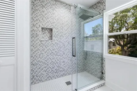 1351 Dixie Lee Lane Sarasota FL 34231