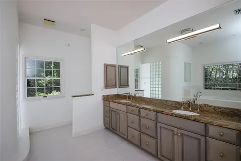 1351 Dixie Lee Lane Sarasota FL 34231