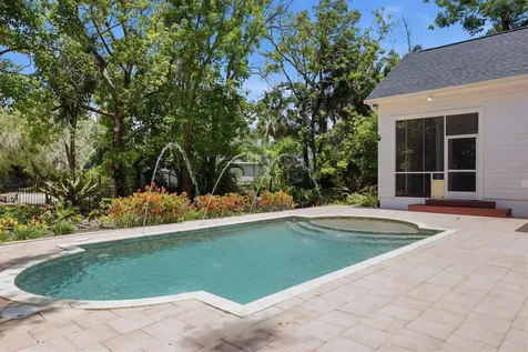 1351 Dixie Lee Lane Sarasota FL 34231