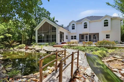 1351 Dixie Lee Lane Sarasota FL 34231