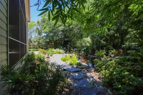1351 Dixie Lee Lane Sarasota FL 34231