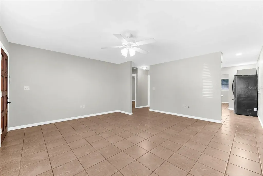 904 66th Avenue W Bradenton FL 34207