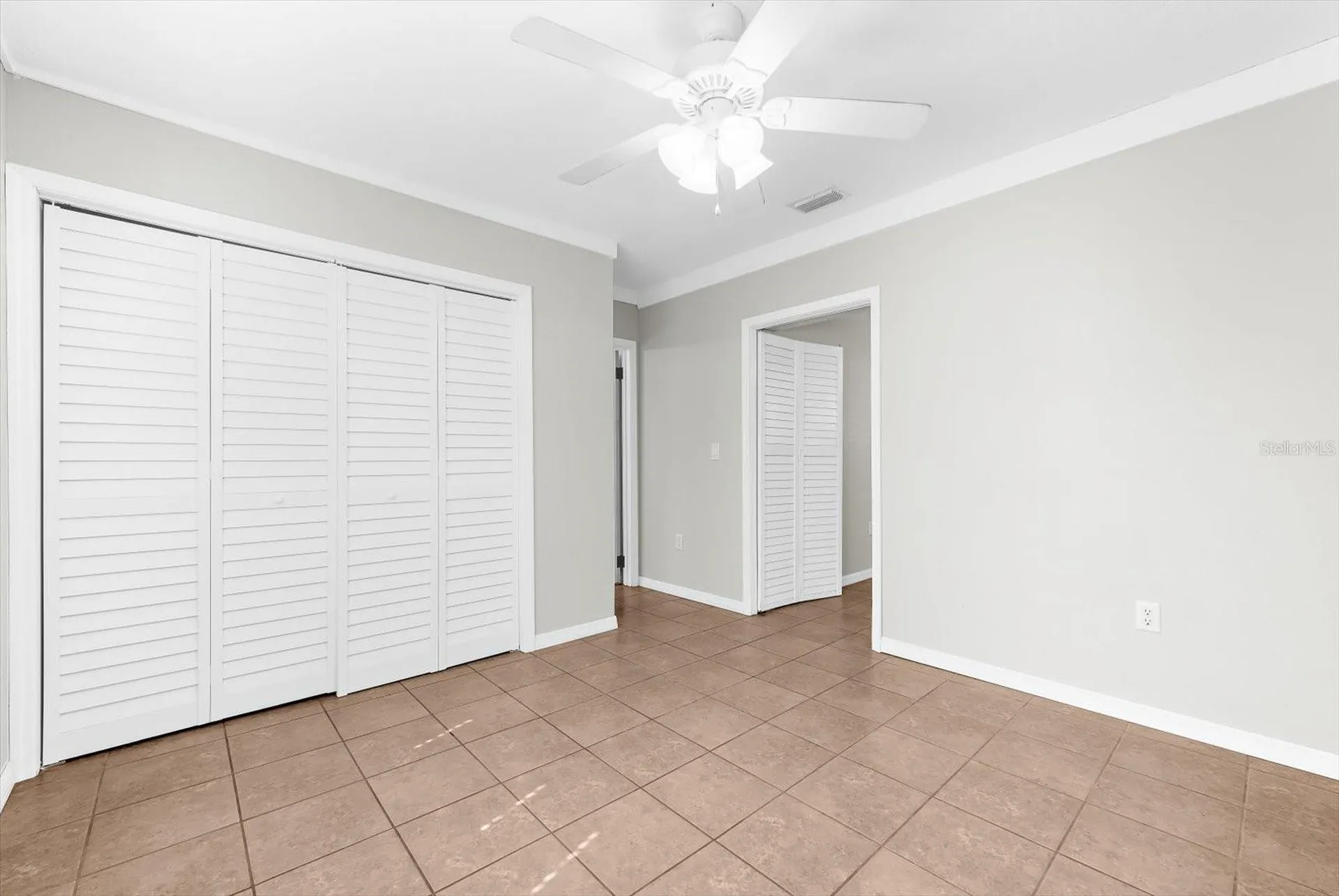 904 66th Avenue W Bradenton FL 34207
