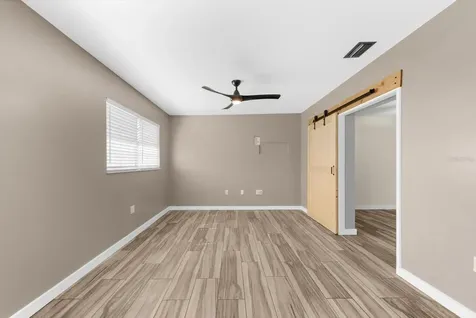 904 66th Avenue W Bradenton FL 34207