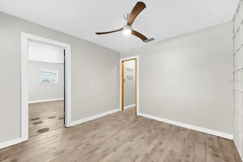 904 66th Avenue W Bradenton FL 34207