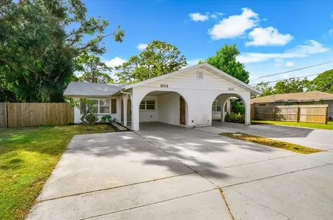 904 66th Avenue W Bradenton FL 34207