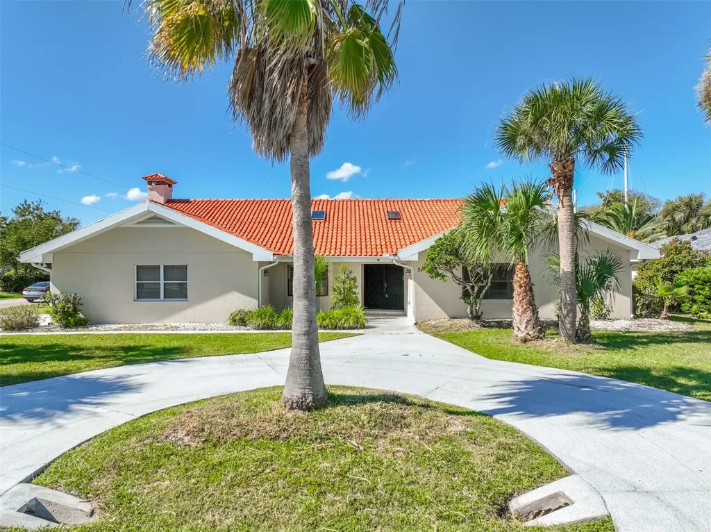 51 Comanche Court Palm Coast FL 32137
