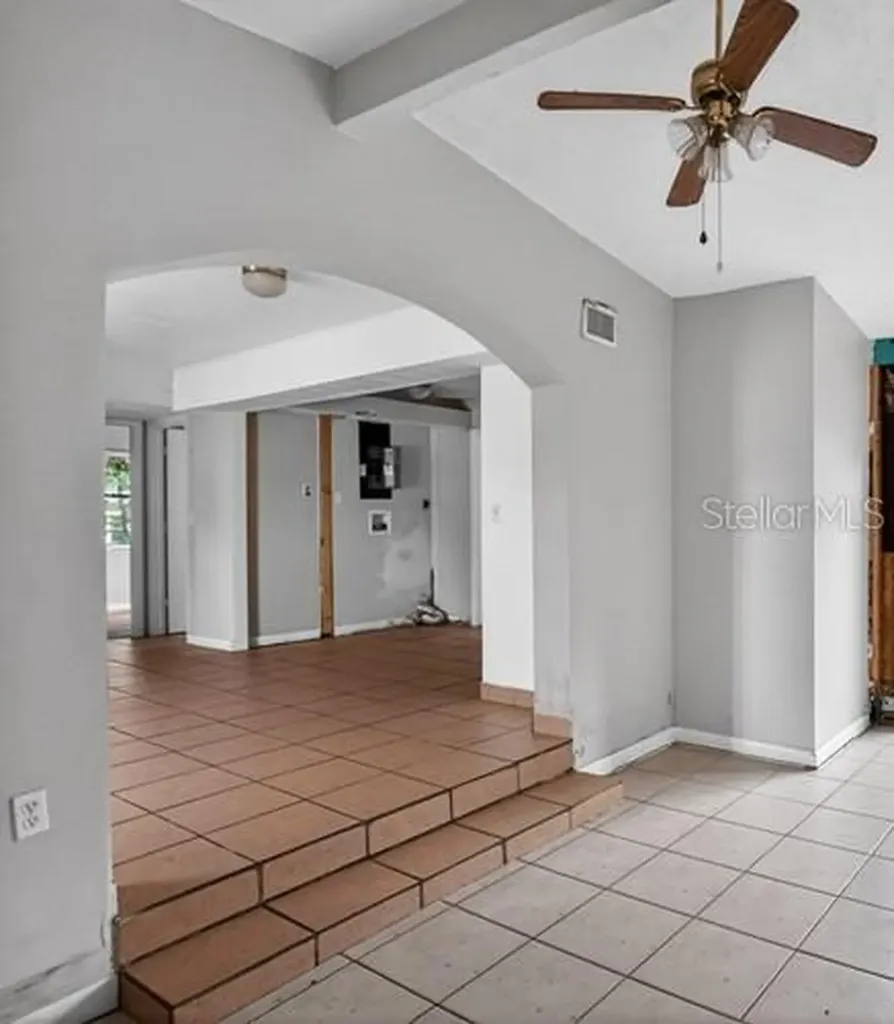 1668 W Waycross Circle Deltona FL 32725