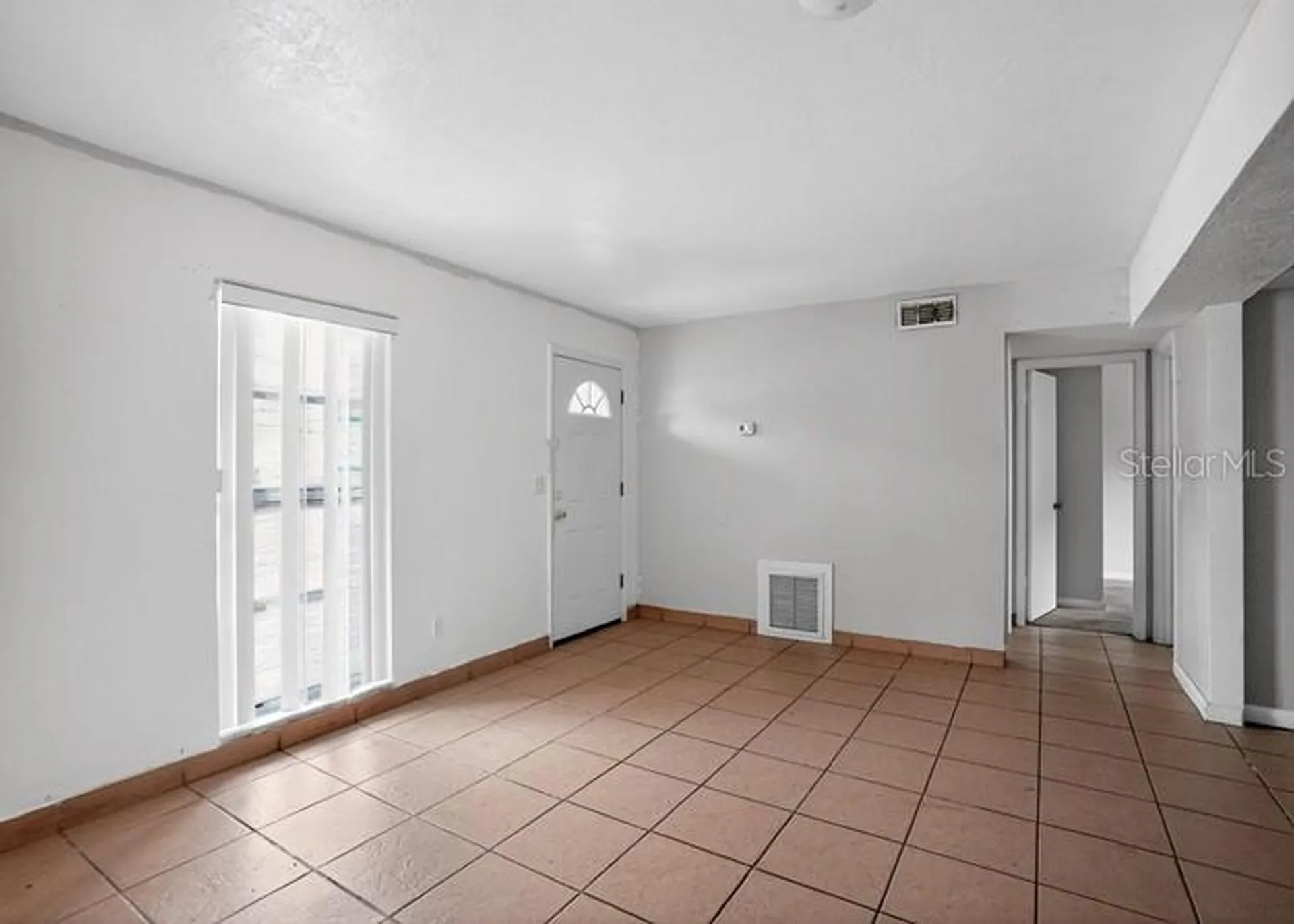 1668 W Waycross Circle Deltona FL 32725