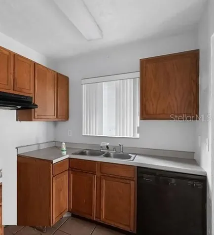 1668 W Waycross Circle Deltona FL 32725