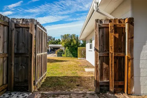 2560 Tulip Street Sarasota FL 34239