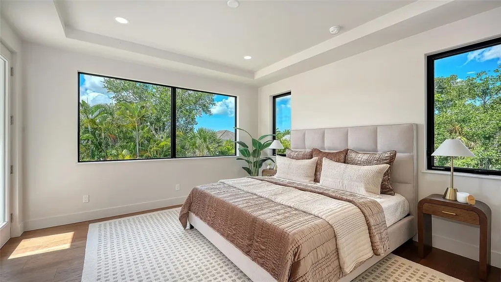 1966 Wisteria Street Sarasota FL 34239