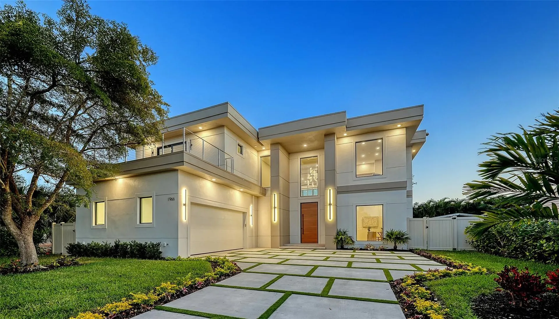 1966 Wisteria Street Sarasota FL 34239