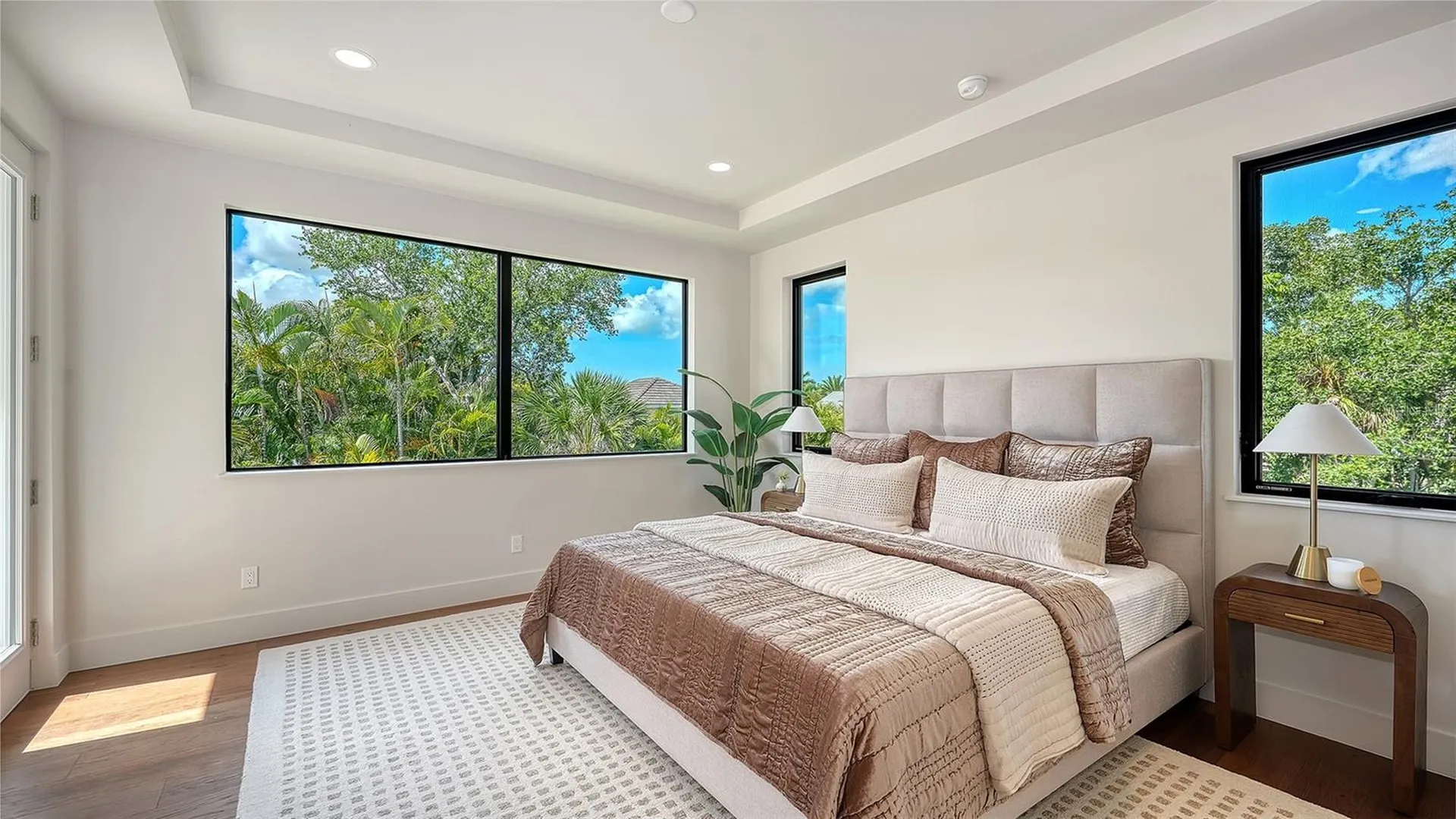 1966 Wisteria Street Sarasota FL 34239