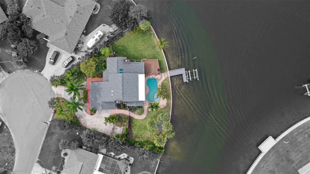 769 Kingston Court Apollo Beach FL 33572