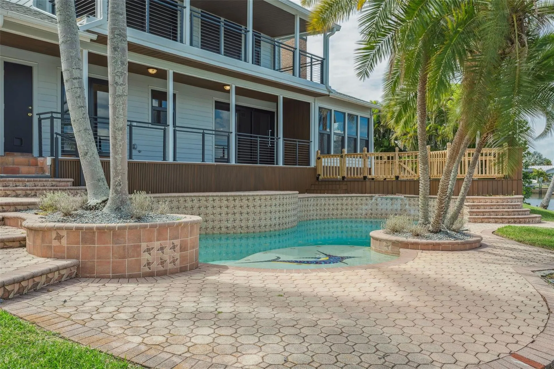 769 Kingston Court Apollo Beach FL 33572