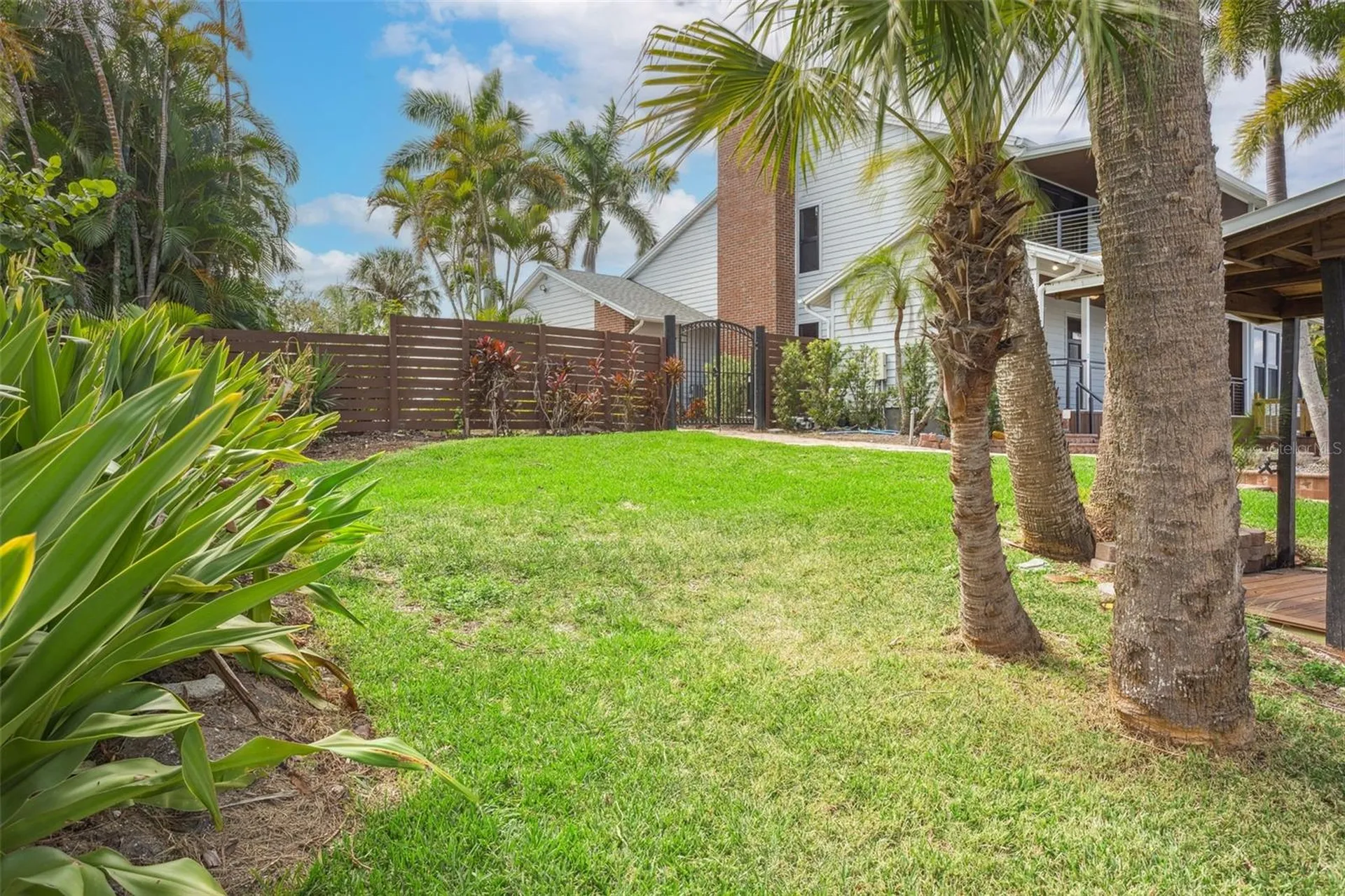 769 Kingston Court Apollo Beach FL 33572