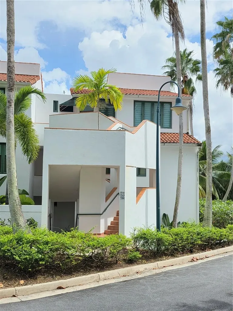 603 Rio Mar Village Rio Grande PR 00745