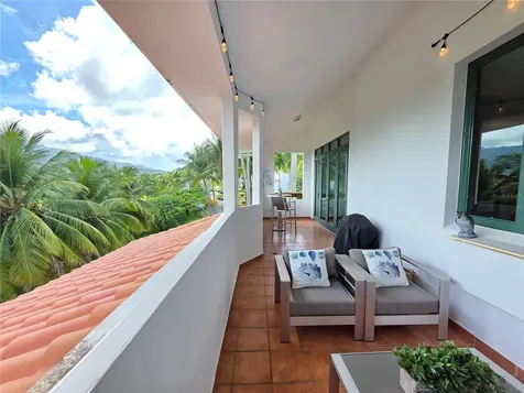 603 Rio Mar Village Rio Grande PR 00745