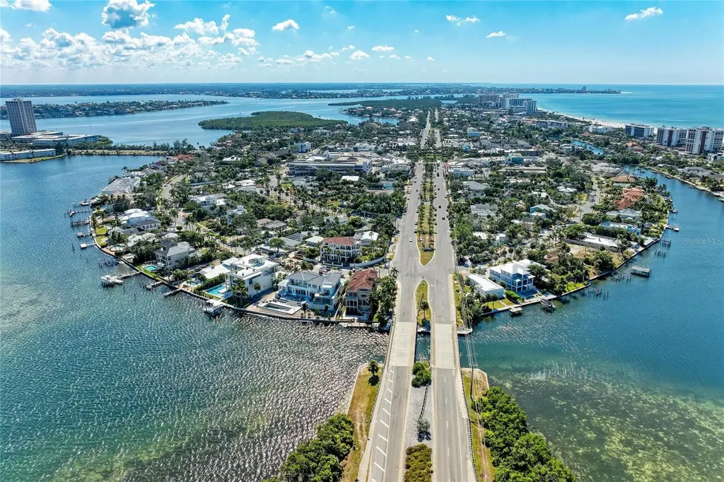 244 N Washington Drive Sarasota FL 34236