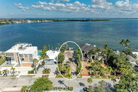 244 N Washington Drive Sarasota FL 34236