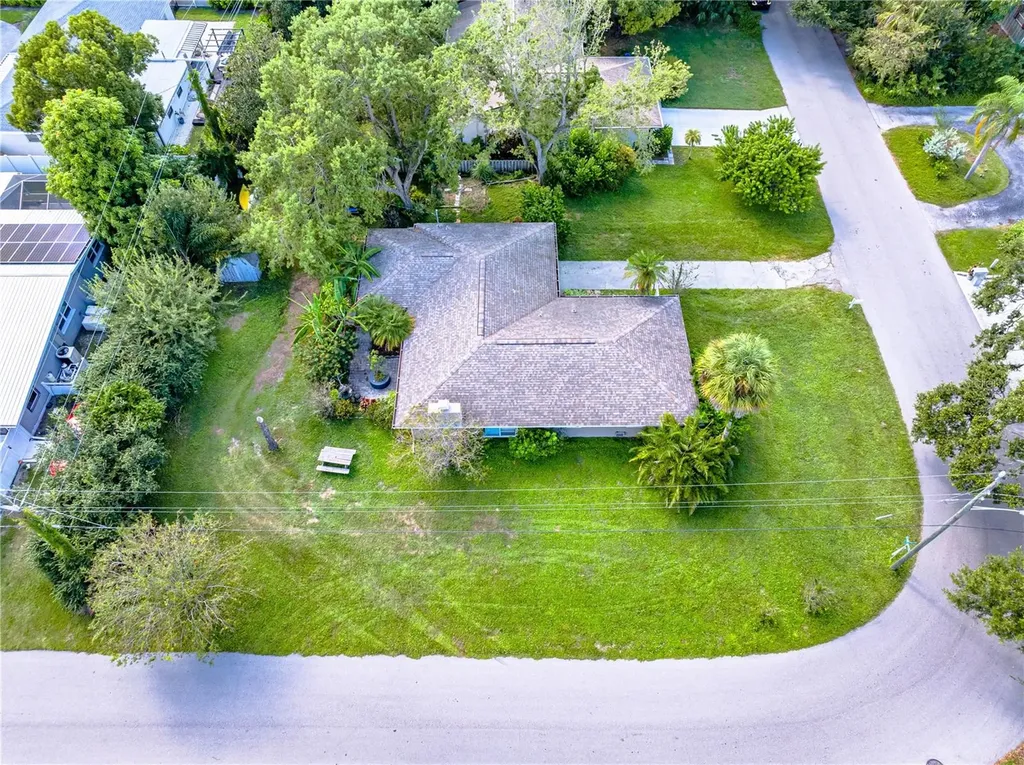 2588 Colorado Street Sarasota FL 34237